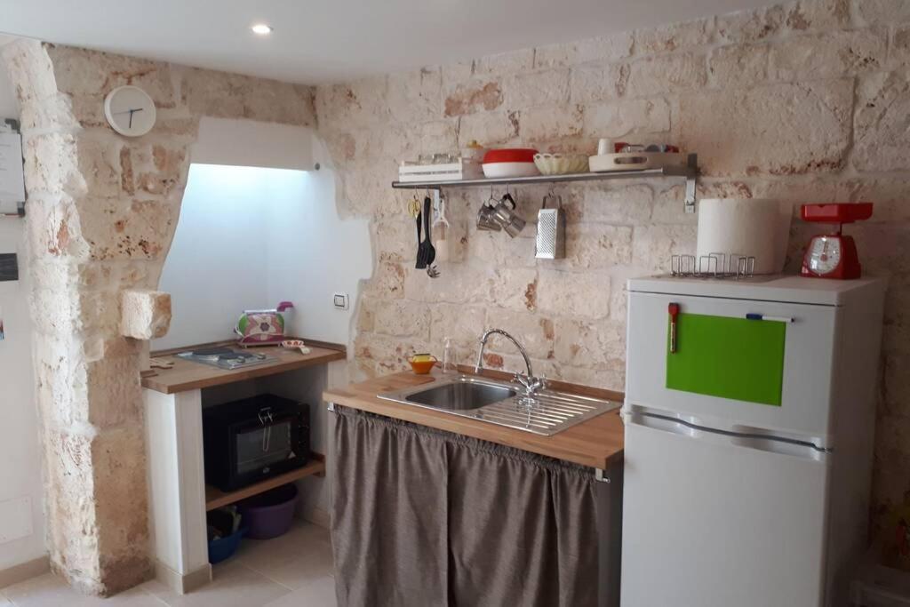 Casa Cleto Monolocale Grazioso Per Vacanze Остуни Екстериор снимка